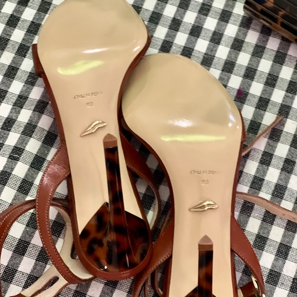 LEATHER STRAPPY FEMININE SEXY ANKLE STRAP LEOPARD PRINT ACRYLIC STILETTO HEEL - Picture 4 of 4